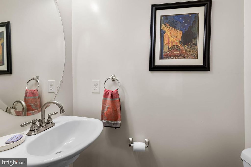 Image 36 of property listing at 2338 CAMBRIDGE WALK, Baltimore, MD 21224