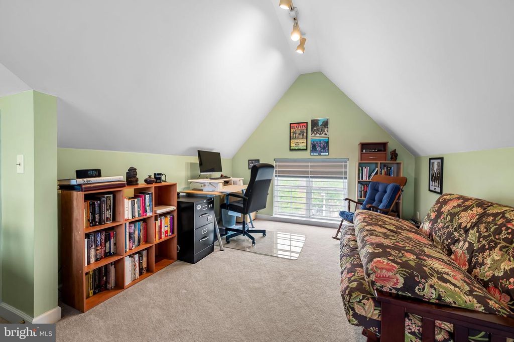 Image 48 of property listing at 2338 CAMBRIDGE WALK, Baltimore, MD 21224