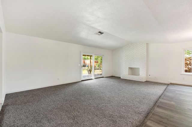 778 W Polson Avenue, Clovis, CA 93612