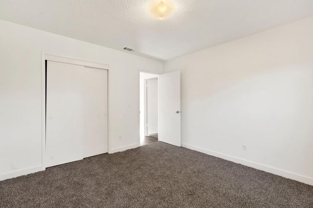 778 W Polson Avenue, Clovis, CA 93612