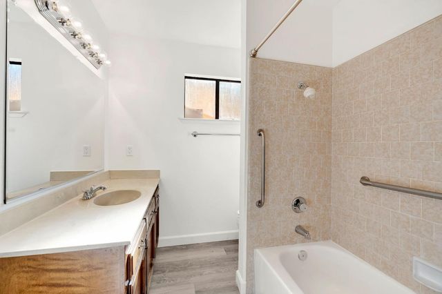 778 W Polson Avenue, Clovis, CA 93612