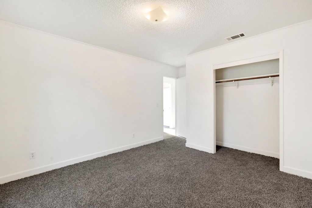 Image 18 of property listing at 778 W Polson Avenue, Clovis, CA 93612