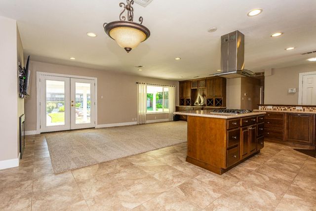 3236 Smathers Way, Carmichael, CA 95608