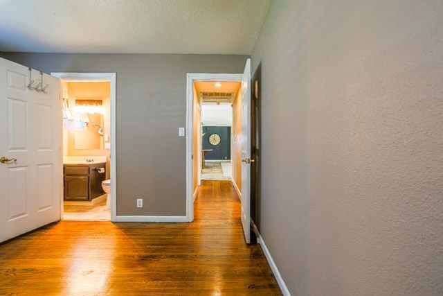 3236 Smathers Way, Carmichael, CA 95608