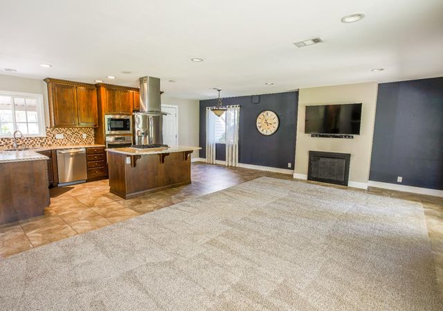 3236 Smathers Way, Carmichael, CA 95608