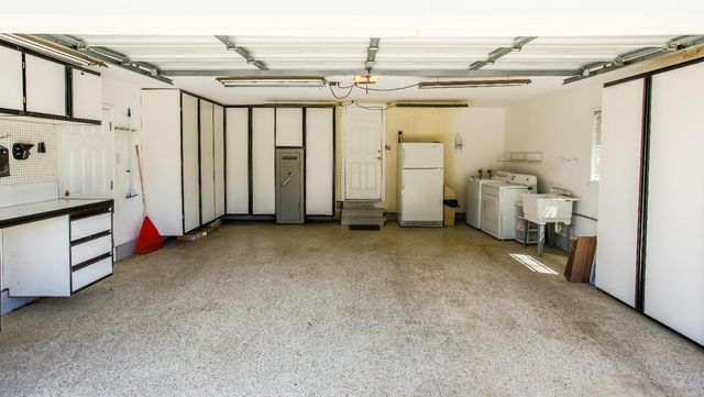 3236 Smathers Way, Carmichael, CA 95608