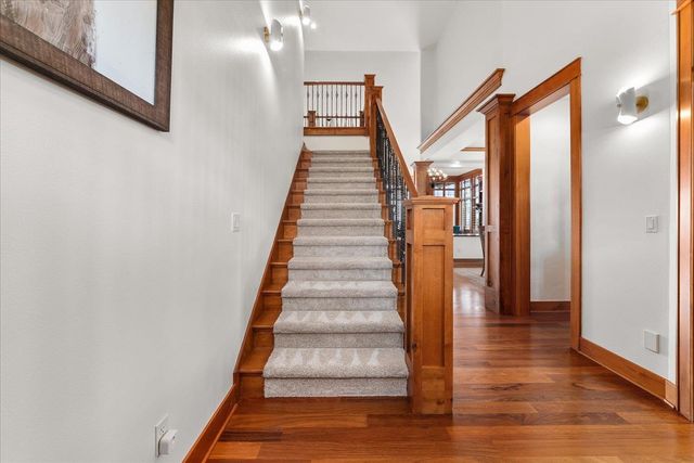 8924 E Clearview Ln, Spokane, WA 99217