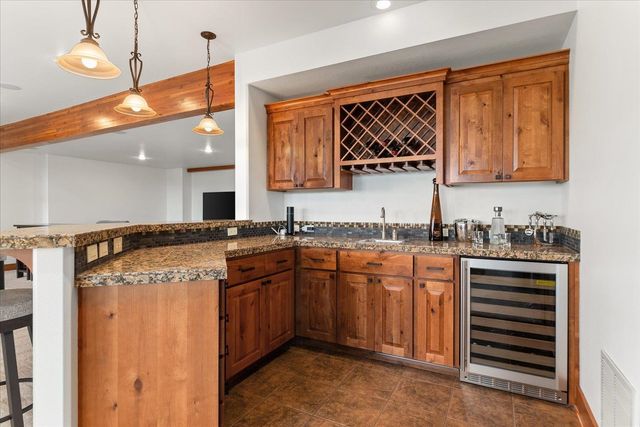 8924 E Clearview Ln, Spokane, WA 99217