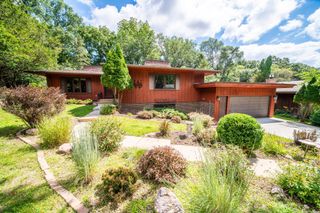 1044 19th Avenue NE, Rochester, MN 55906