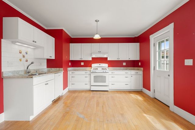 106 H Street, Boston, MA 02127