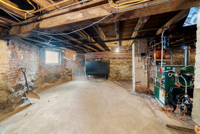 106 H Street, Boston, MA 02127