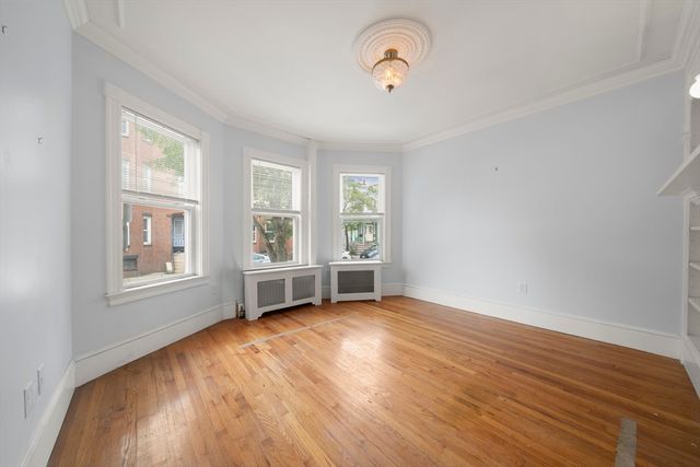 106 H Street, Boston, MA 02127
