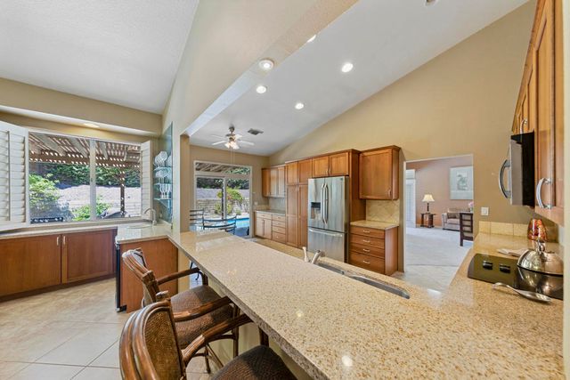 367 Cypress Point Drive, Palm Desert, CA 92211