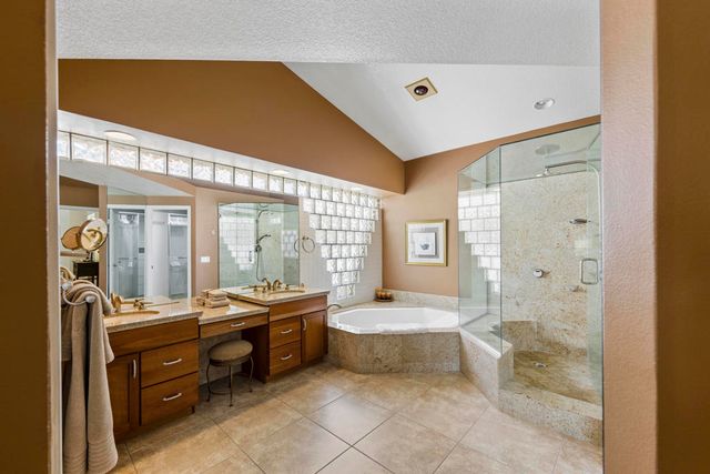 367 Cypress Point Drive, Palm Desert, CA 92211