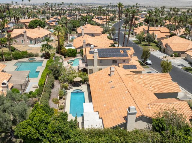 367 Cypress Point Drive, Palm Desert, CA 92211