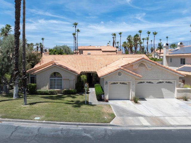 367 Cypress Point Drive, Palm Desert, CA 92211