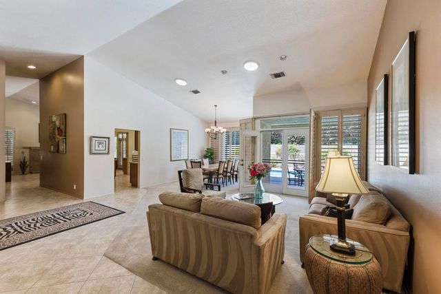 367 Cypress Point Drive, Palm Desert, CA 92211