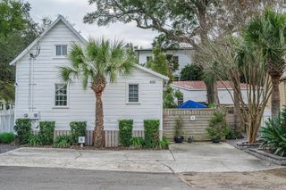 425 King Street, Mount Pleasant, SC 29464