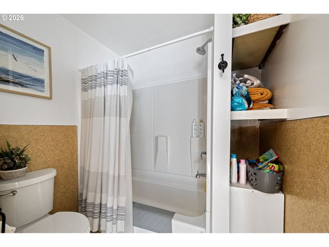 91471 N COBURG Rd, Eugene, OR 97408