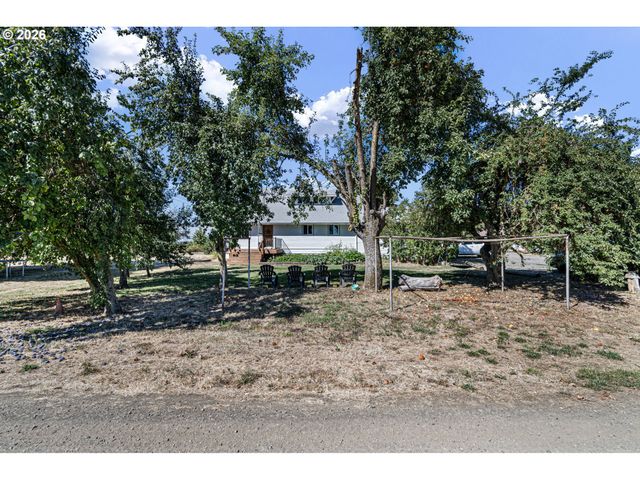 91471 N COBURG Rd, Eugene, OR 97408