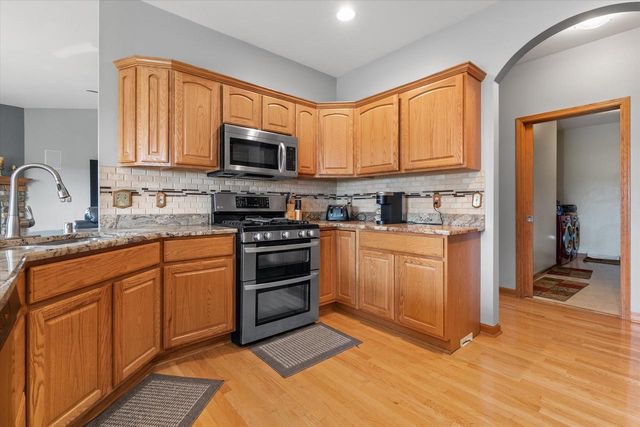 1246 S Wilson AVENUE, Hartford, WI 53027