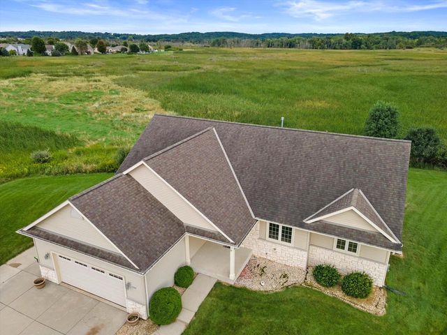 1246 S Wilson AVENUE, Hartford, WI 53027