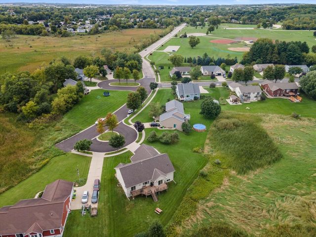 1246 S Wilson AVENUE, Hartford, WI 53027