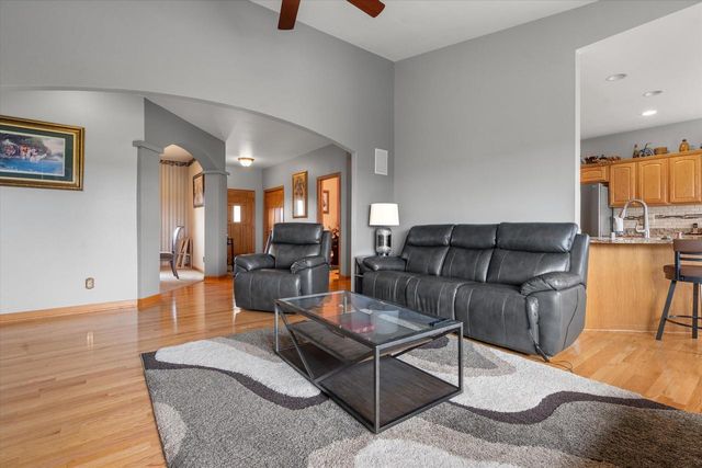1246 S Wilson AVENUE, Hartford, WI 53027