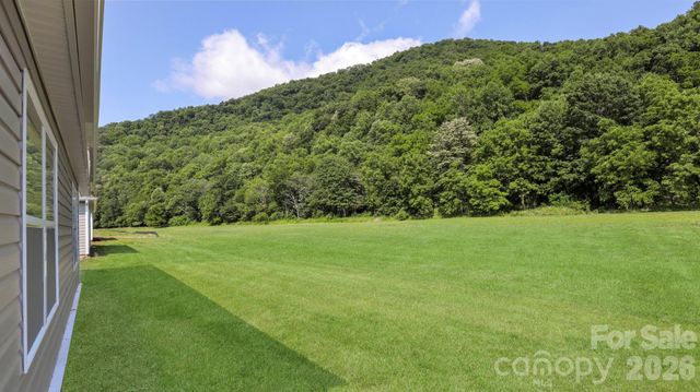 75 Creekwalk Lane, Waynesville, NC 28785