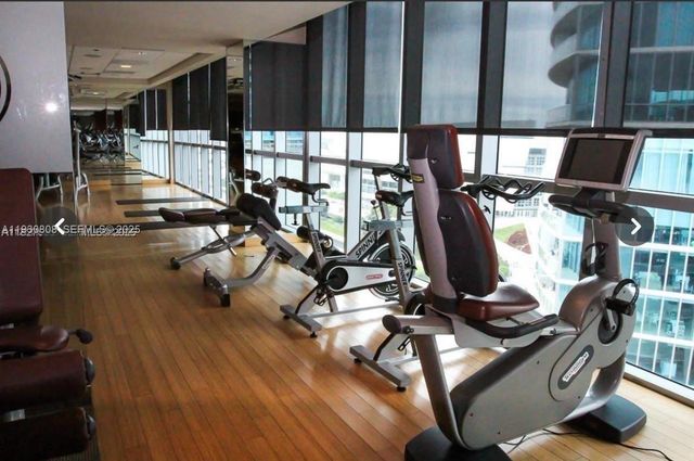 900 Biscayne Blvd 3704, Miami, FL 33132