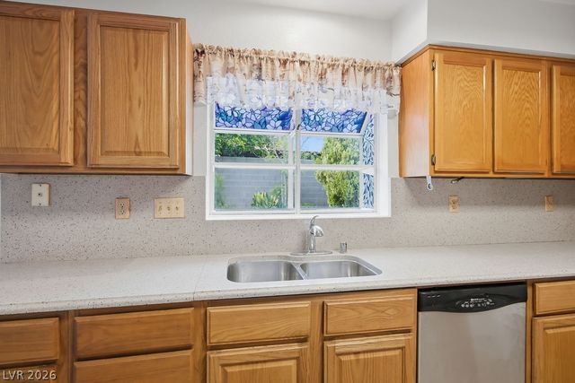 1920 Camino Carlos Rey, North Las Vegas, NV 89031