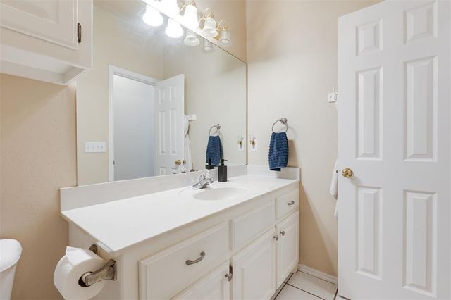 12700 Sutton Hill Road, Oklahoma City, OK 73142