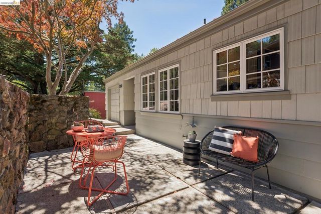 200 Fairlawn Dr, Berkeley, CA 94708