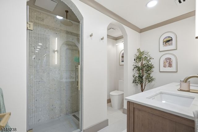 14 Big Piece Rd, Fairfield Twp., NJ 07004
