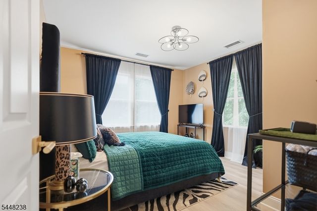14 Big Piece Rd, Fairfield Twp., NJ 07004