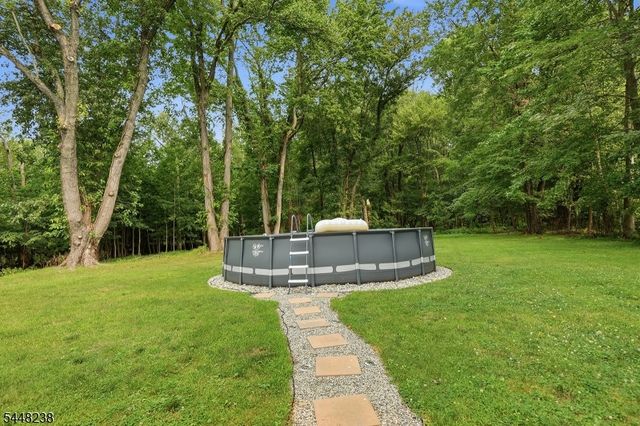 14 Big Piece Rd, Fairfield Twp., NJ 07004
