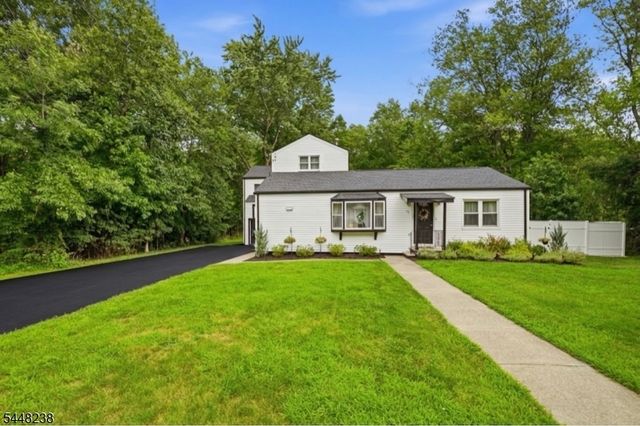 14 Big Piece Rd, Fairfield Twp., NJ 07004