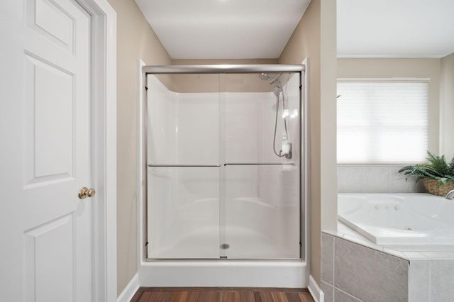 4830 Stonewood Drive, Jackson, MI 49201