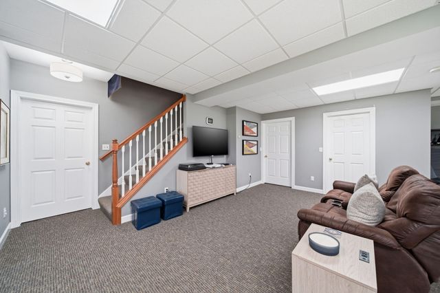 4830 Stonewood Drive, Jackson, MI 49201