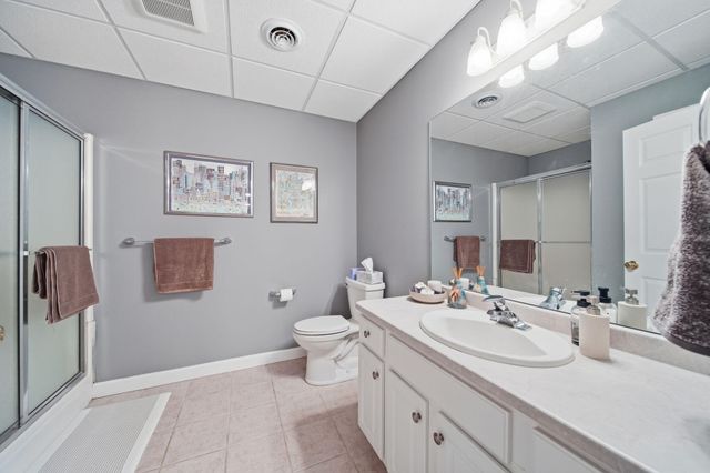 4830 Stonewood Drive, Jackson, MI 49201