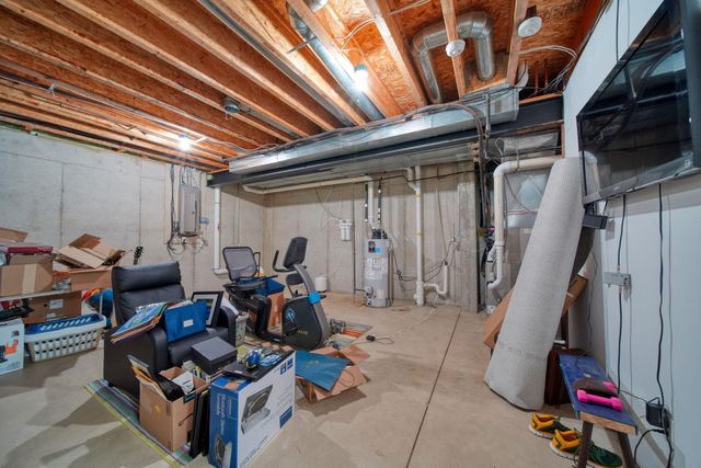 4830 Stonewood Drive, Jackson, MI 49201