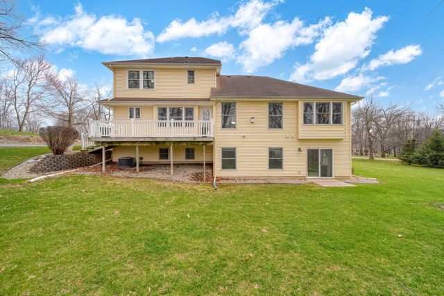 4830 Stonewood Drive, Jackson, MI 49201