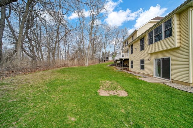 4830 Stonewood Drive, Jackson, MI 49201