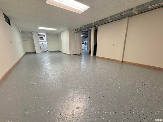 139 N VAIL Street, Geneseo, IL 61254