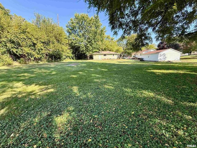 139 N VAIL Street, Geneseo, IL 61254