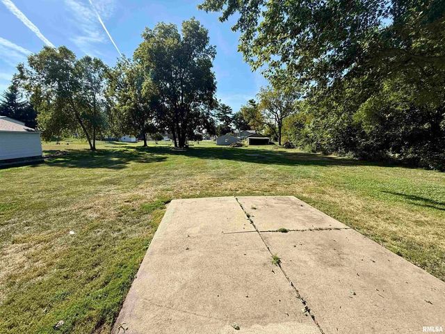 139 N VAIL Street, Geneseo, IL 61254