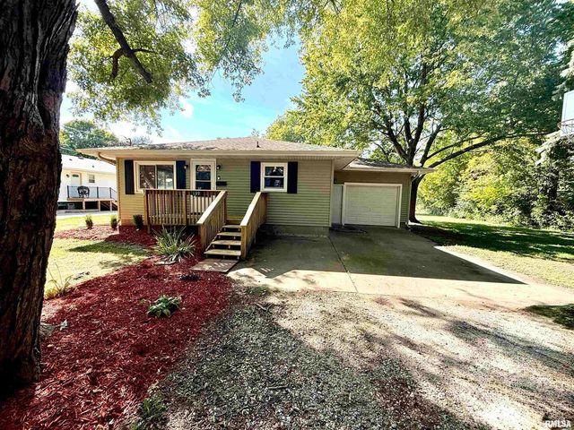 139 N VAIL Street, Geneseo, IL 61254