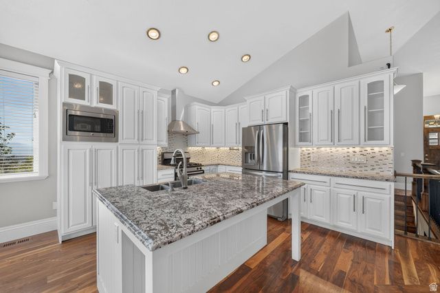 16057 S TIMBER BROOK DR, Draper, UT 84020