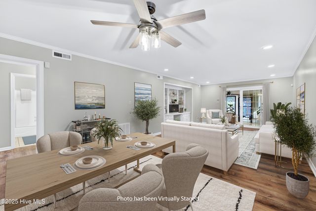 811 Seabury Court, Wilmington, NC 28403