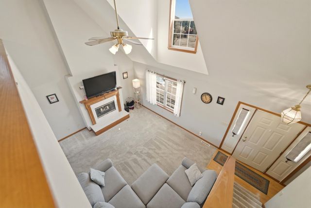 664 Windy Meadow Court, Hebron, IN 46341